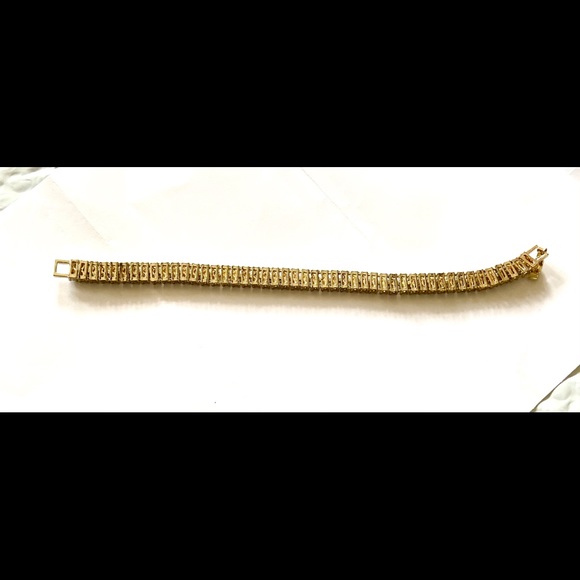 🎁❤️ 14K Gold Plated 2 row Tennis Bracelet 🌹 - Picture 5 of 5